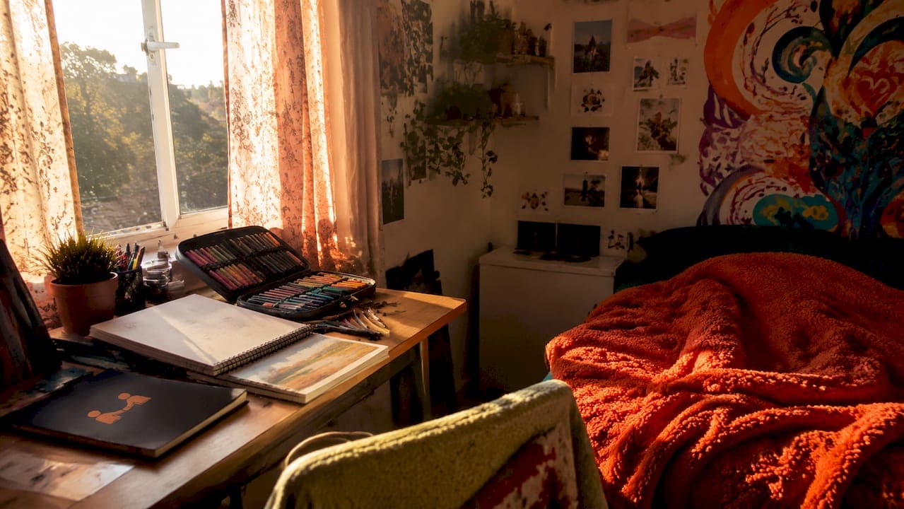 What does a mental health crisis look like in youth?